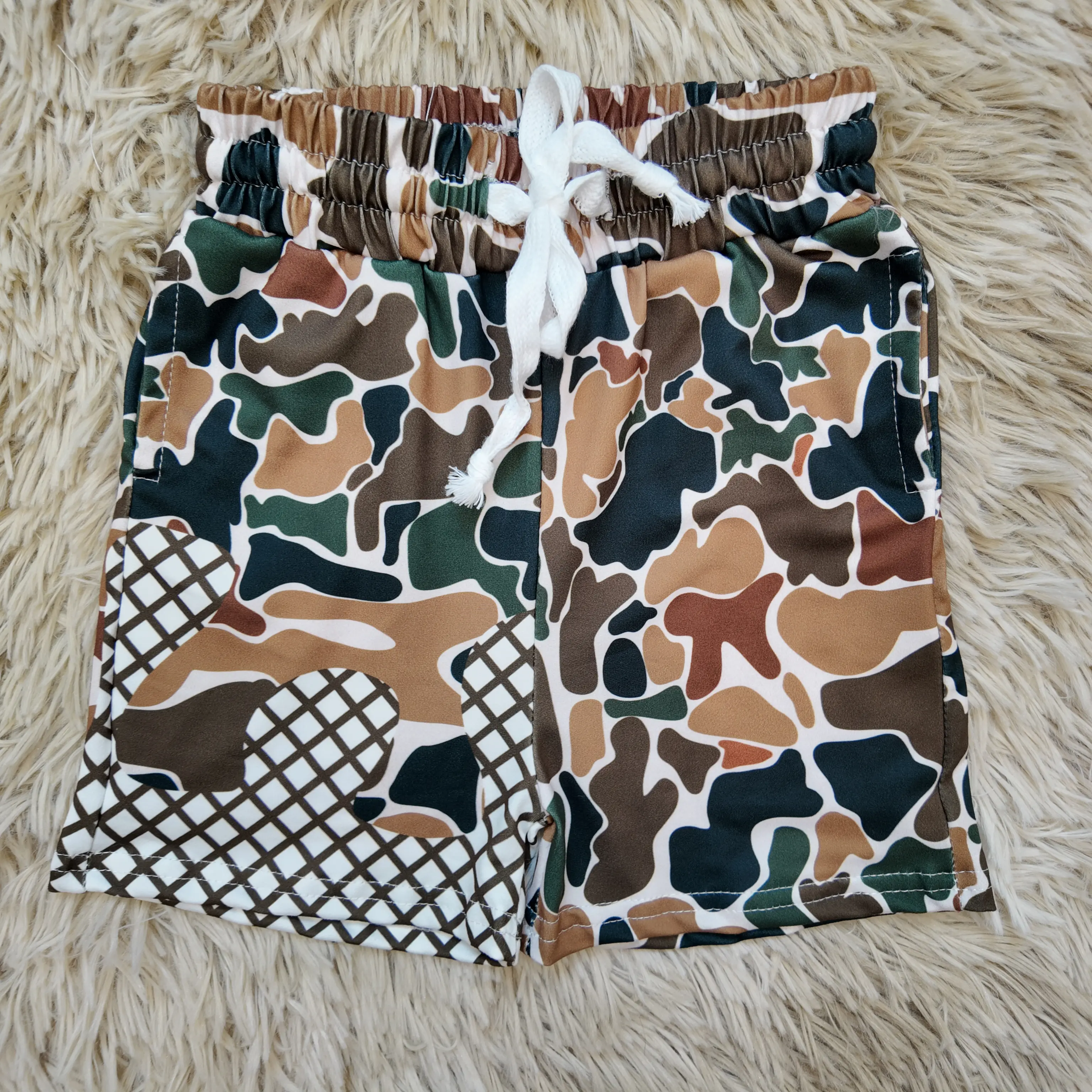 Boys' Camo Ice Cream Print Casual Shorts with Functional Pockets and Drawstring, Durable Fabric for Playtime Wear