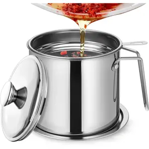 1.8L / 61 oz 304 Stainless Steel Bacon Grease Container with Strainer, Oil Filter with Fine Mesh Strainer and Dust-Proof Lid for Storing Frying Oil