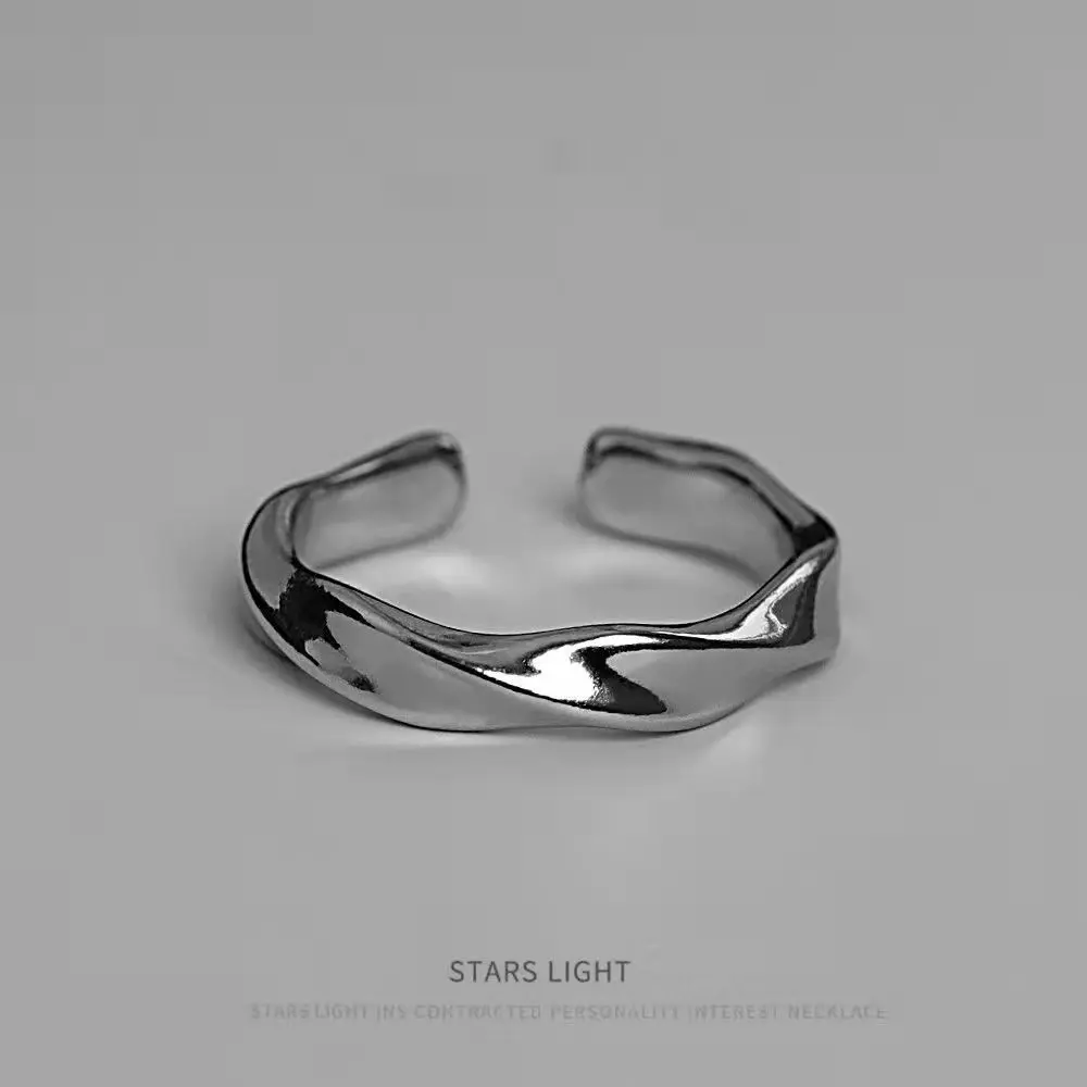 GWZHL-Gift Mobius ring ring ring niche design senior couple model men and women a pair of 520 Valentine's Day gifts