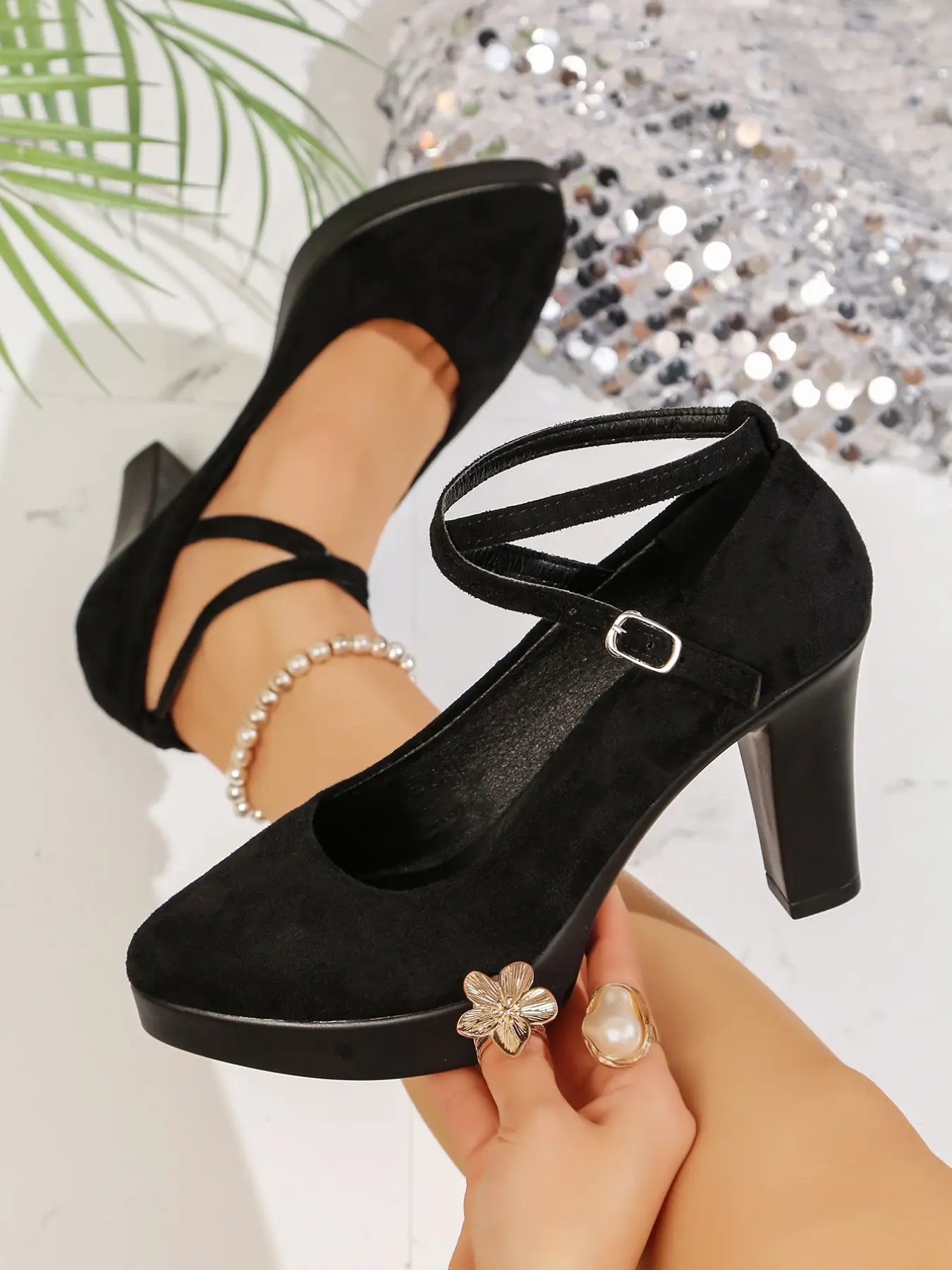Classic Office Style Thick Sole Heeled Shoes, Simple Suede Ankle Strap High Heels, Fashion Round Toe Women's Shoes for Work, Commute, School, Dark Academy Style
