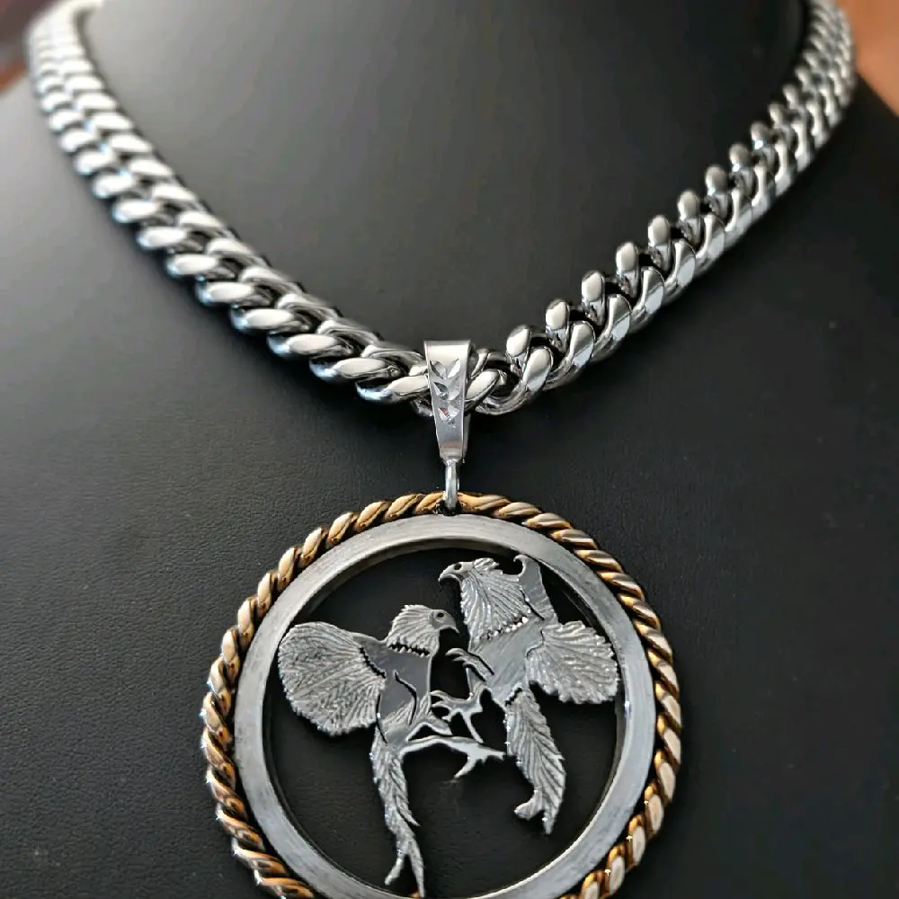 2 inch medal with 24in length  15mm wide cuban stainless steel chain