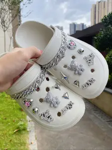 16pcs Silver Color Fashion Shoe Charms Set, DIY Decorations for Women's Sandals, Slippers, Beach Bags, Perfect Gift for Parties