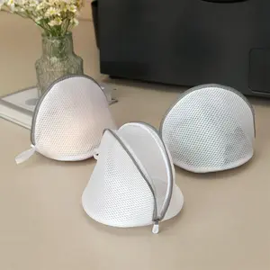 Underwear laundry bags, small clothing washing and storage bags for underwear, socks, ties, etc., as well as bra laundry bags, are used to protect clothing from deformation and damage.