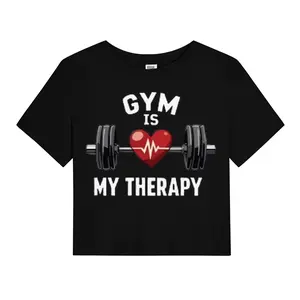 Wayii Fashion Funny Gym Therapy Cropped T-Shirt, Dumbbell Heart Graphic Crop Top, Women's Black Workout Streetwear Tee