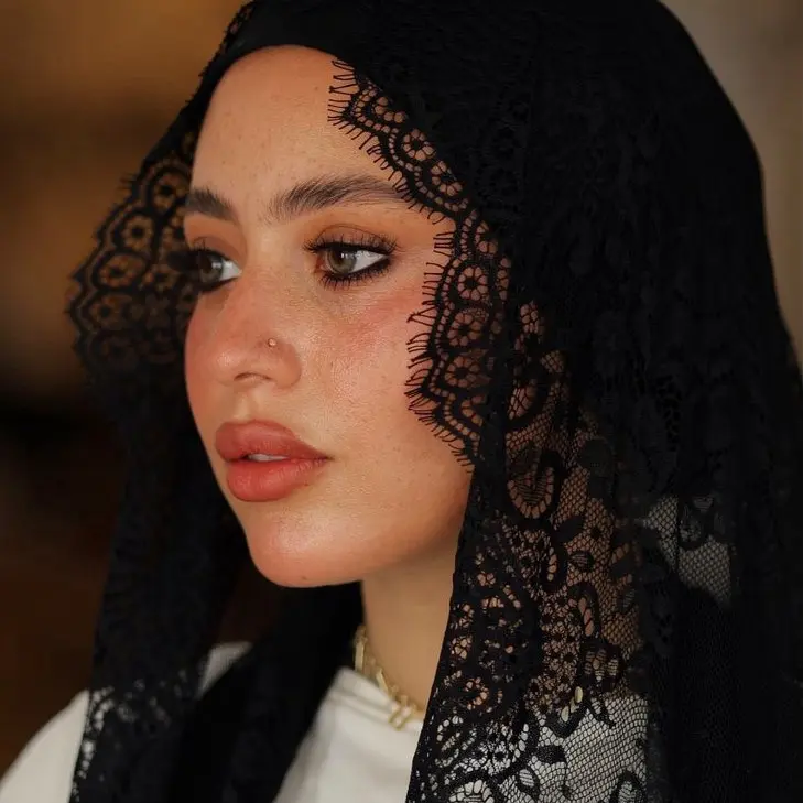 Royal Lace Veil Hijab for Muslim Women, Elegant Lightweight Modest Headscarf