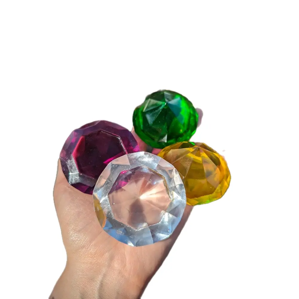 Faceted Emerald Gem Video Games Resin Paperweight Crystal Paperweight Nerd Gifts Prop Gem Emerald Green Crystal Handmade Gem Nerd Gift