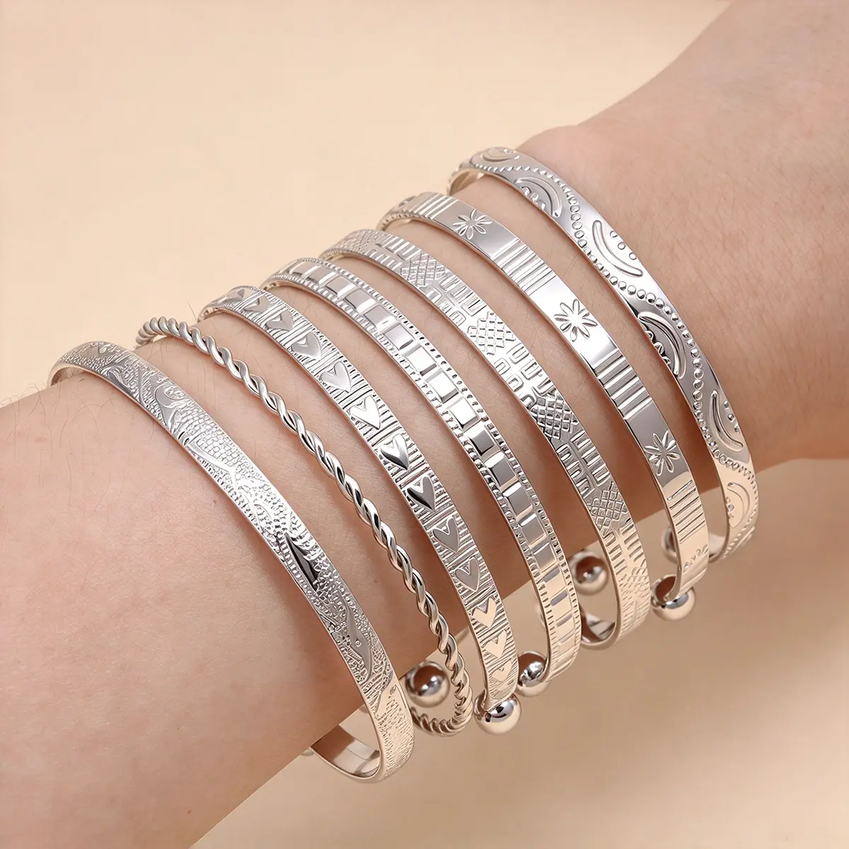 7Pcs/Set Boho Carved Silver Bangle Set, Multi Layer Bracelets Daily Jewelry for Women's Fashion Accessory