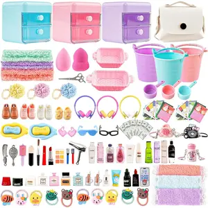 118Pcs Dollhouse Mini Jewelry Storage Case Cosmetic Hand Bag Towel Bathroom Set Accessories Toothbrush Shampoo Purse Decor Doll Backpack Girl Micro Scene Ature Makeup Shoes Glasses Money Mask DIY