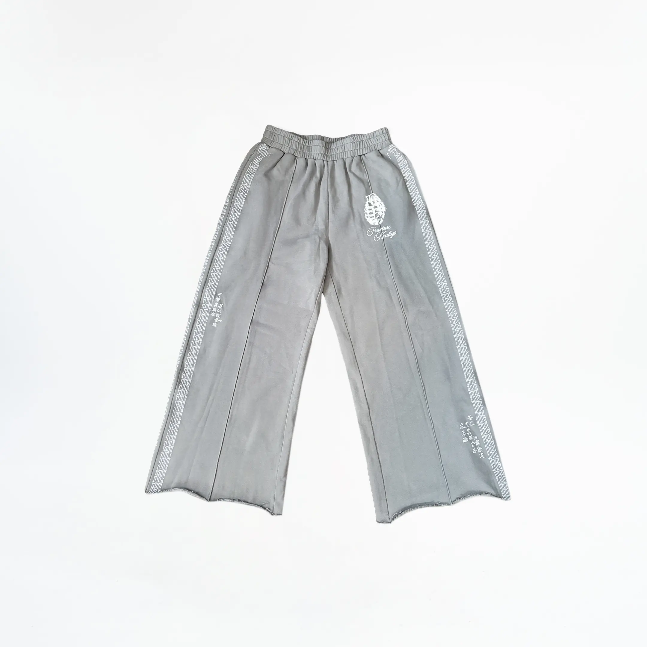 THOUSAND CUTS SWEATS - BONE GRAY