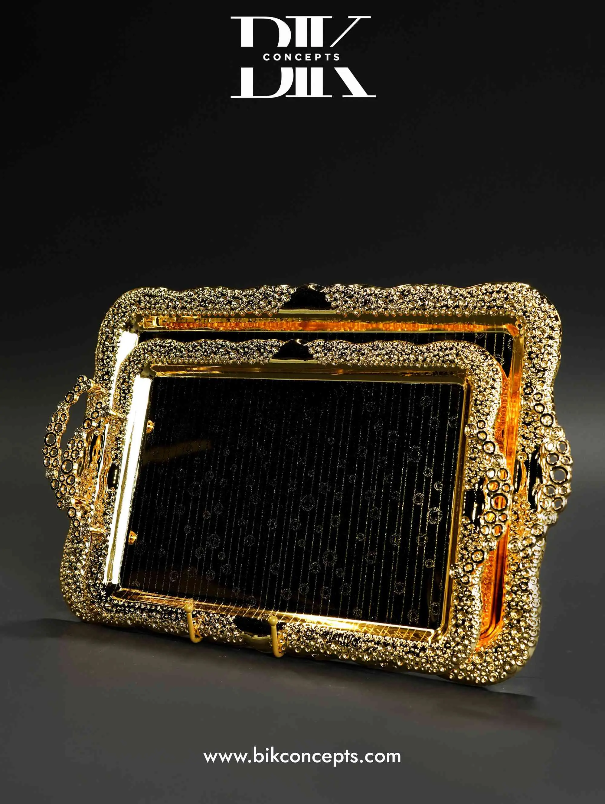 2-Piece Rectangular Opulent Gold Serving Trays, Luxury Scalloped Butler Trays for Kitchenware Tableware Use