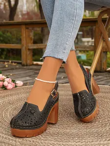 Vintage Hollow Carved Back Strap Women's Sandals, Thick Sole Chunky Heel, Forest Style Artistic High Heels, Wrapped Toe Shoes, Boho Style Sandal, Classy Sandal