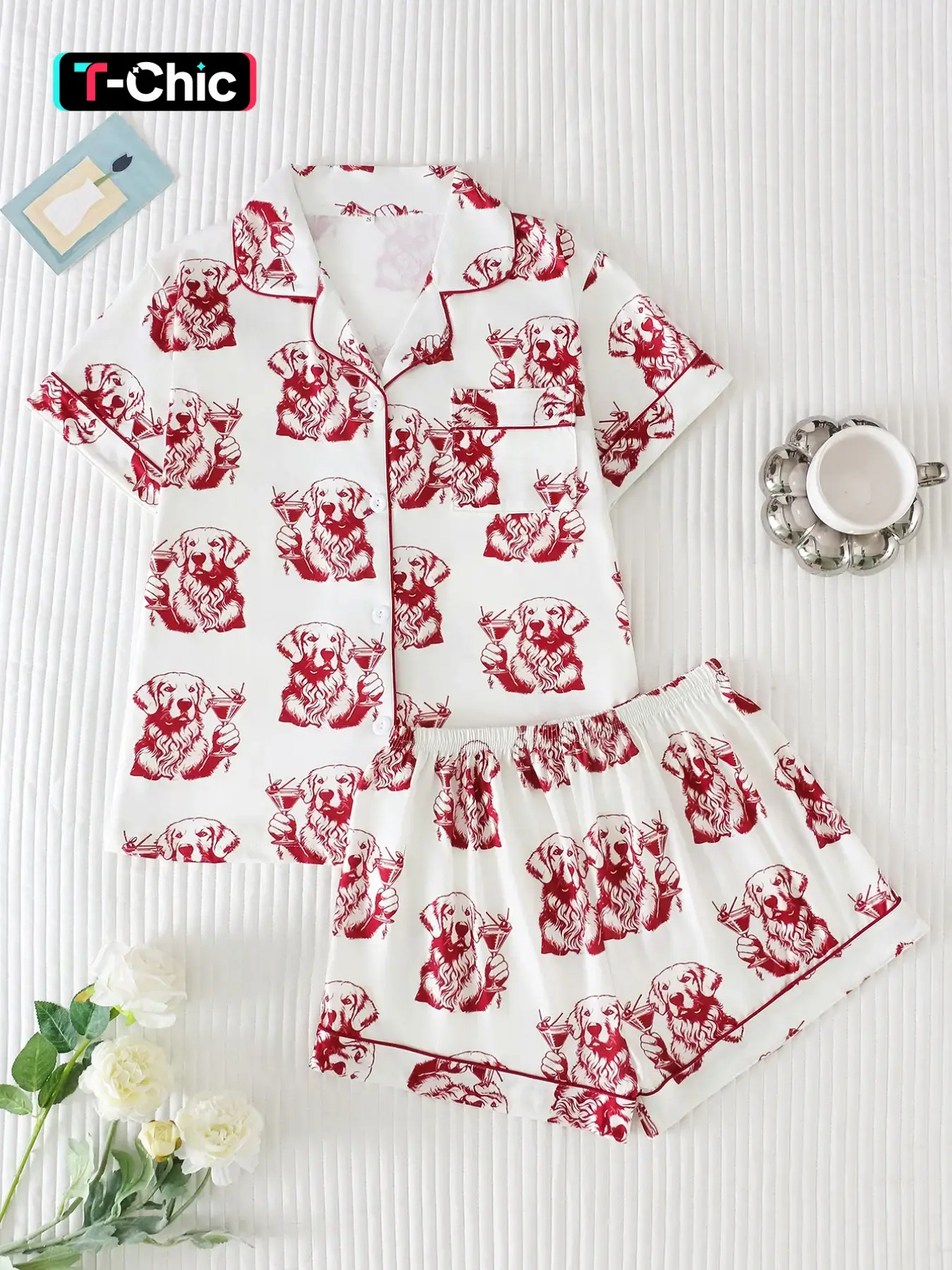 Two-Piece Golden Retriever Pajama Set for Women, Loungewear, High-Quality Satin Fabric, Smooth and Comfortable, Loose Fit Button Pajamas, Pjs