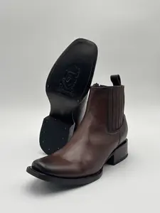 Botin Dubai Cafe De Piel