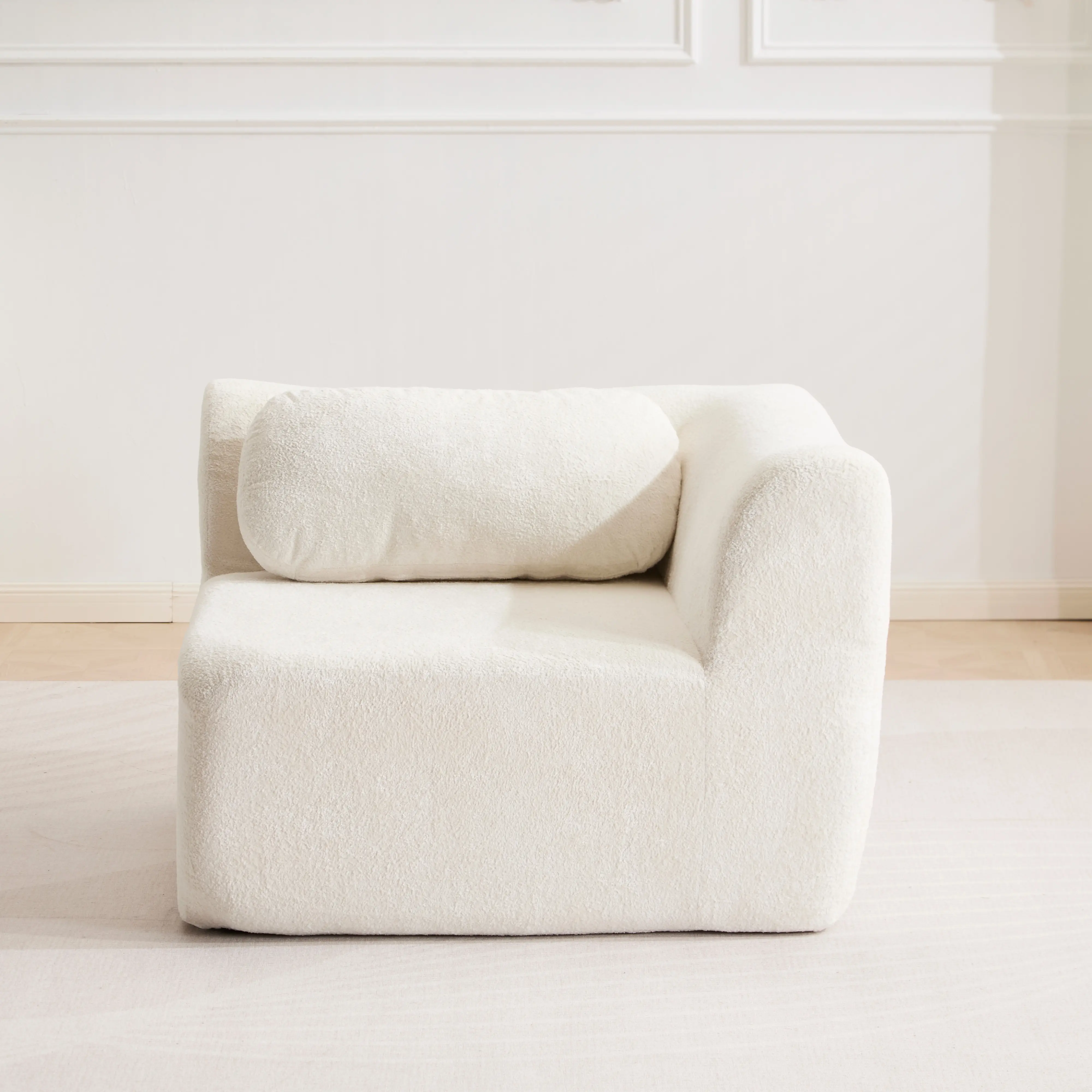 White - Corner (39.8")