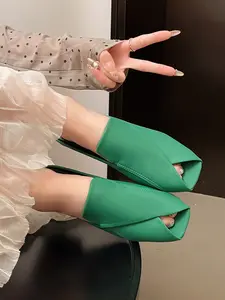 Women's Soft Leather Square Toe Mules, Breathable Folded Design, Casual Slip-On Shoes, Versatile Office Wear, Elegant and Stylish