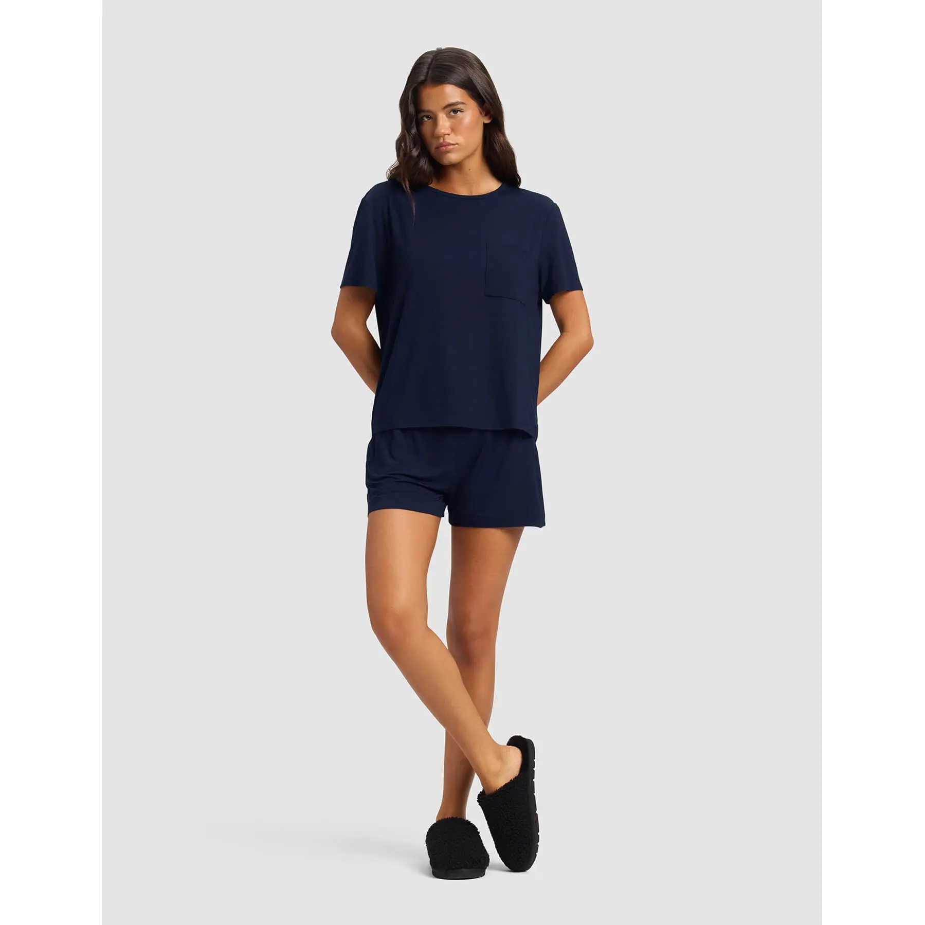 Cozy Earth Women’s Bamboo Stretch-Knit Lounge Tee & Shorts Set | Ultra-Soft Bamboo Pajama Set with Pockets Fit Loungewear