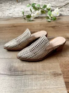 Mayflower Mule