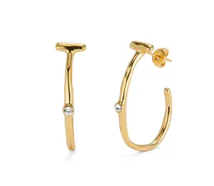 UNOde50 Ser Indomable Gold Earrings