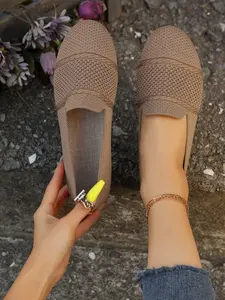 2026 Bestselling Flyknit Sneakers, Slip-On Lazy Shoes, Summer Flat, Breathable Design, Comfortable for 20,000 Steps, Ideal for Daily Wear