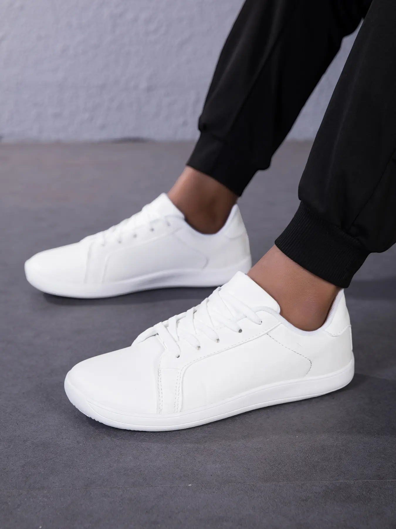 Men's Wide Fit Loafers, Breathable Anti-Slip Flat Shoes, Comfortable for Wide Feet and Hallux Valgus, Ideal for Daily Wear and Commuting