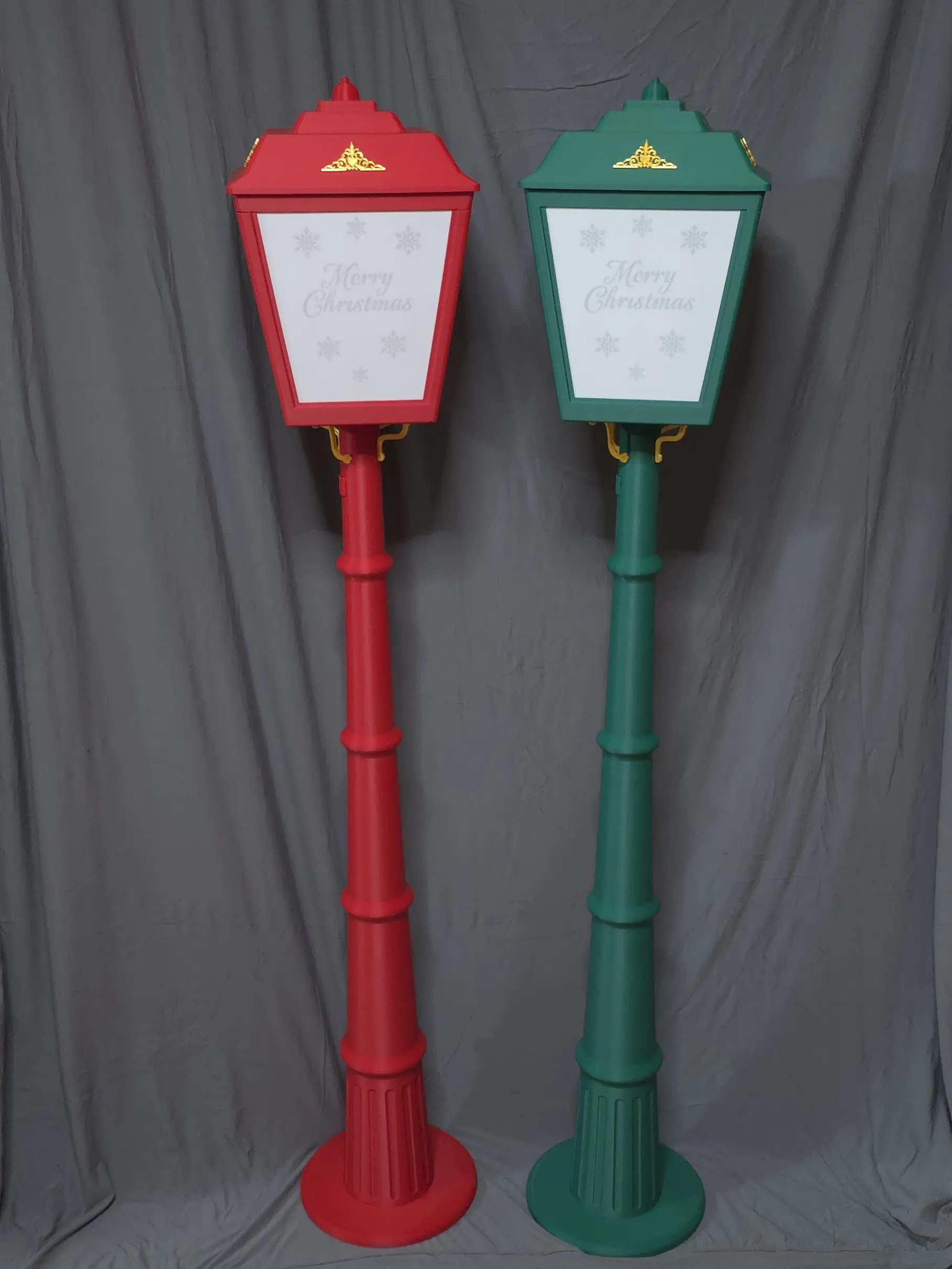 Festive Lamp Post
