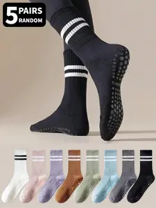 5 pairs of randomly selected colors women's anti-slip socks, suitable for yoga, Pilates, fitness. Moisture-wicking and breathable, these mid-calf socks are perfect for everyday use. Athletic Grip Socks, Sports Socks