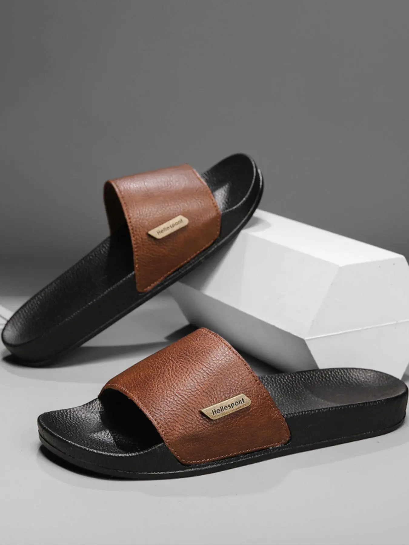 Comfortable Leather Slide Sandals for Men, Stylish Casual Beach Shoes for Summer, Indoor Outdoor Slippers, Ideal for Indoor and Outdoor Use, Slipper, Footwear