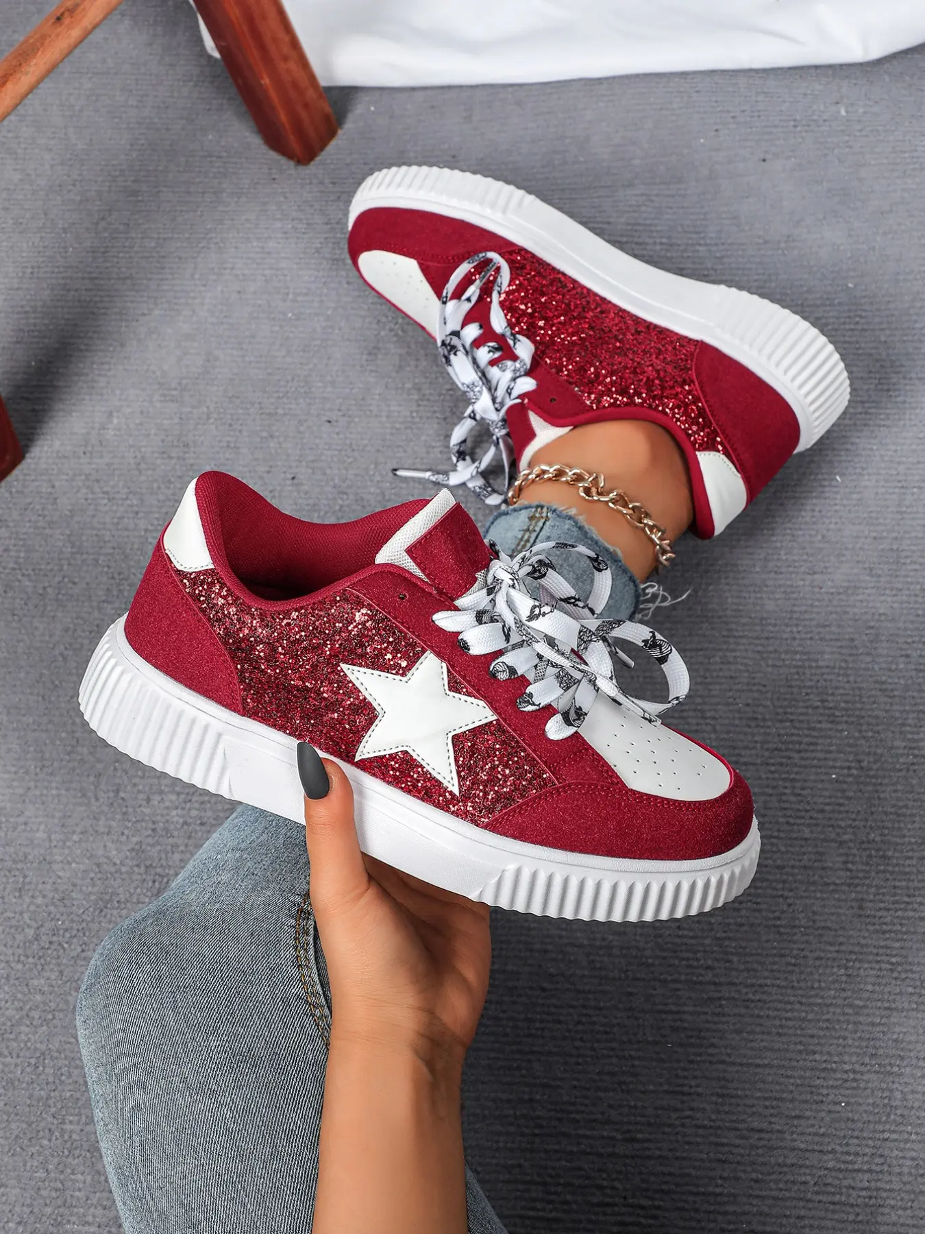 Women's Fashion Shiny Classic Star Decor Fashionable Casual Sneakers, Sports Shoes, Breathable Lightweight Low Top Skate Shoes, All Season Wear for Parties and Travel Footwear, All Seasons Sneakers, Lace Up Sneakers