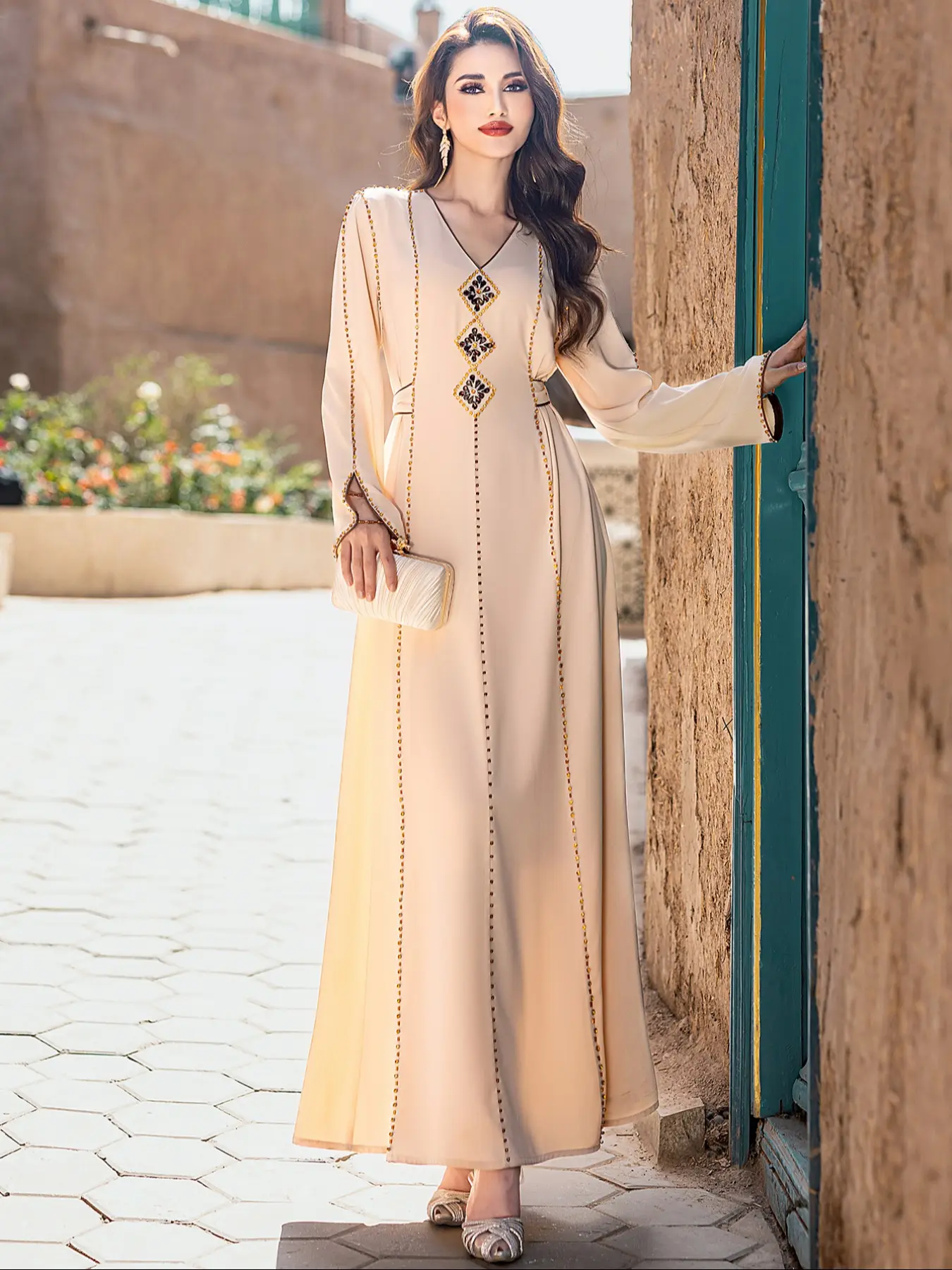 what color hijab to wear with gold and black dress - TikTok Shop