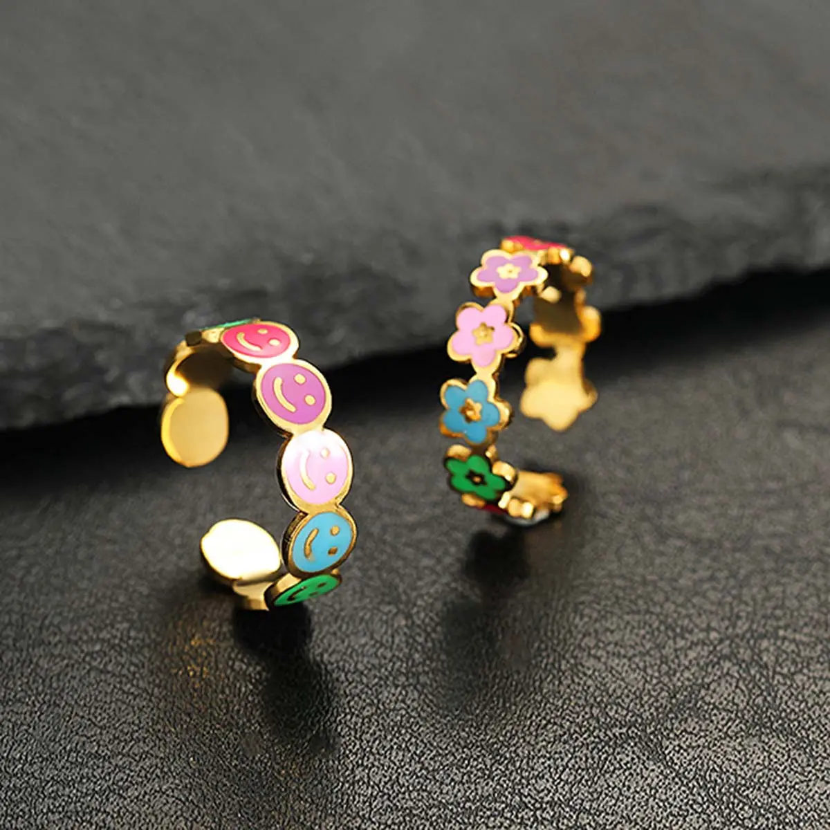 Women's Adjustable Stainless Steel Decorated Ring - Exquisite Trendy Daily Wear Jewelry, Colorful Smiley Face Flower Design, Fade-Resistant Titanium Steel Artificial Gemstone Ring