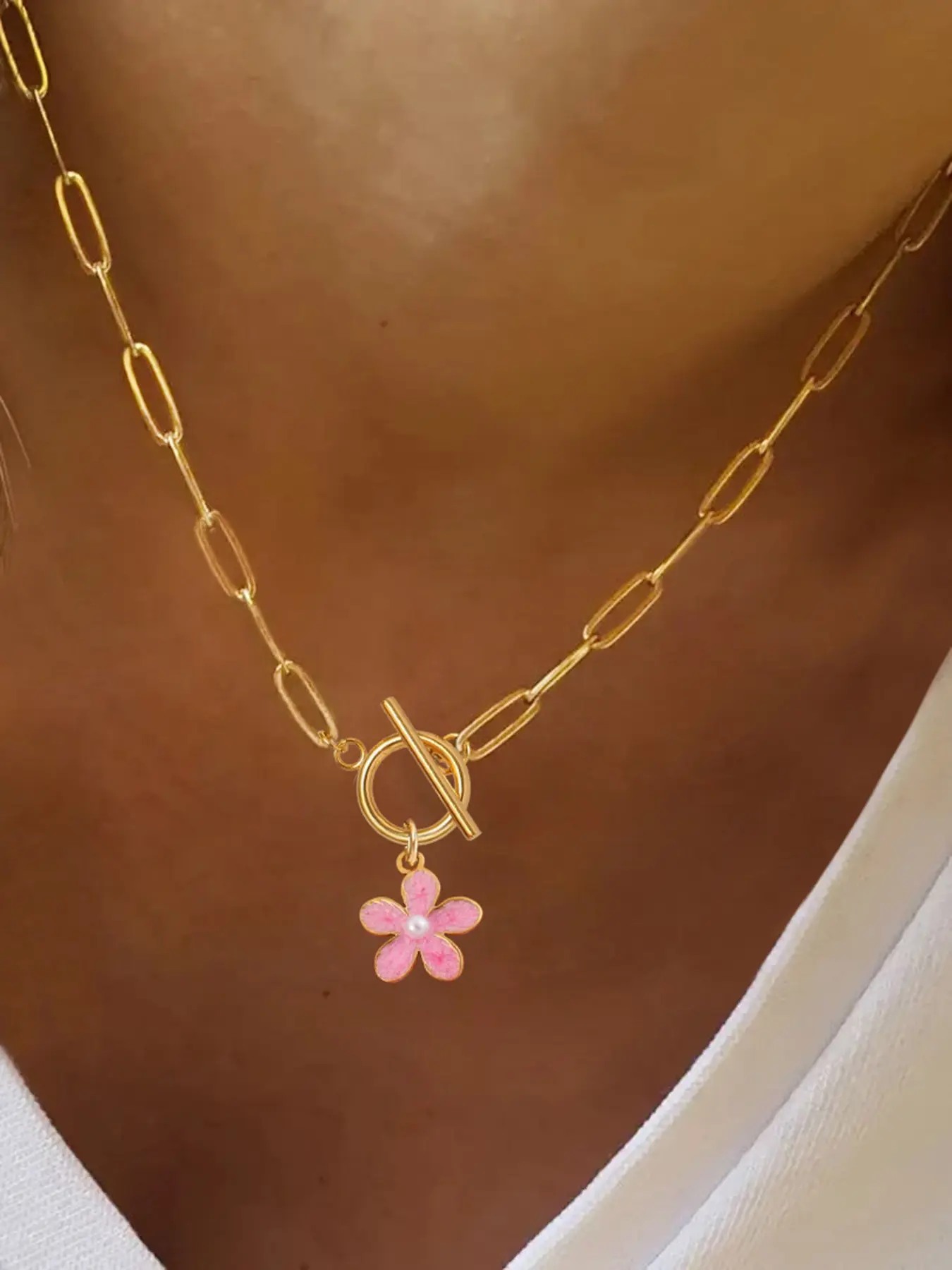 Women's Stainless Steel Toggle Clasps Pendant Necklace, Elegant Plain Design, Multi-Color Flower Charm, All Seasons Jewelry, Stainless Steel Necklace Chain, Plain Elegance Necklace, Chic Gorgeous Jewelry, Durable Fashion Accessory