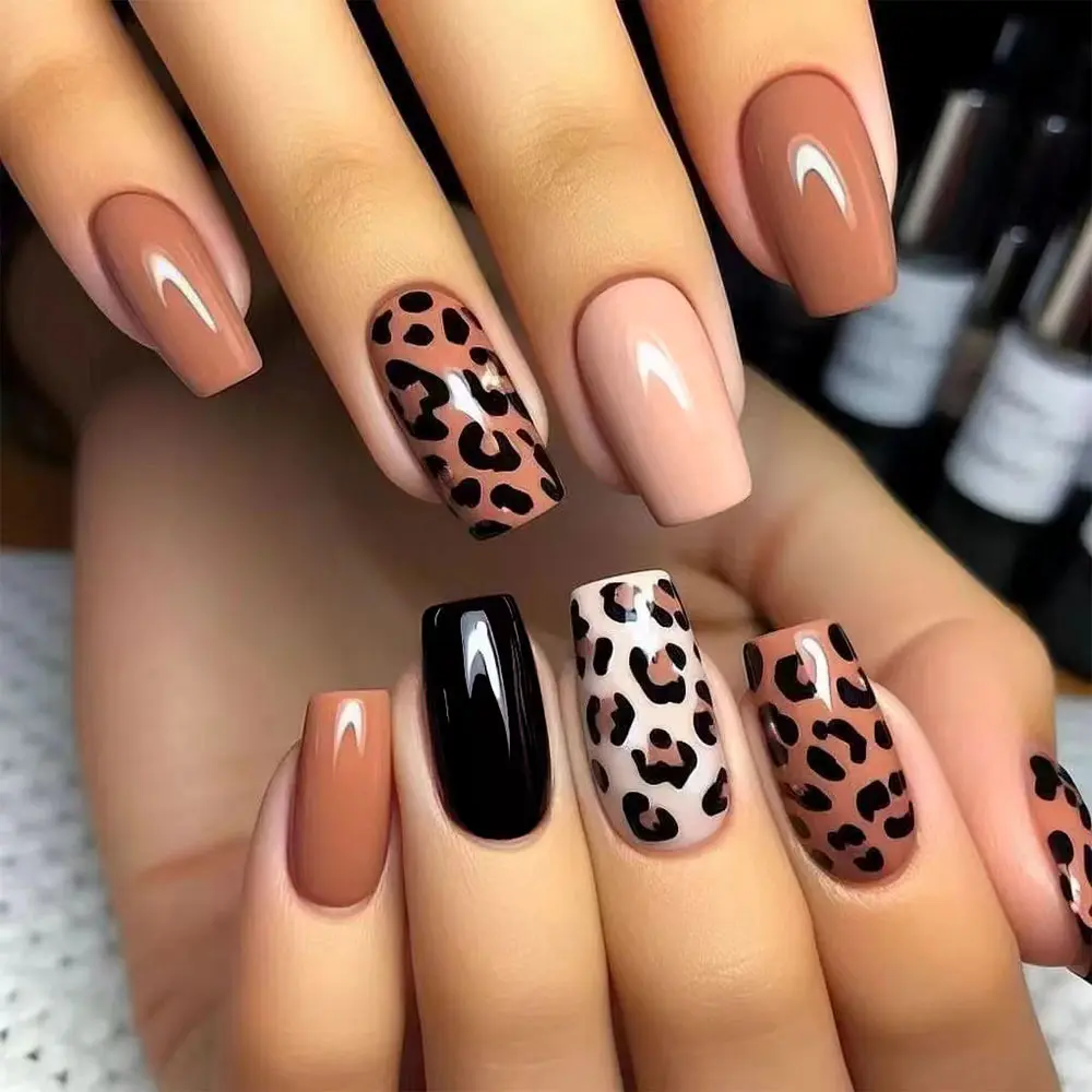 24pcs Long Square Leopard Print Fake Nails, Gradient Acrylic Press-On Nails Set, Easy Wear Nail Kit for Parties Dance Daily Use