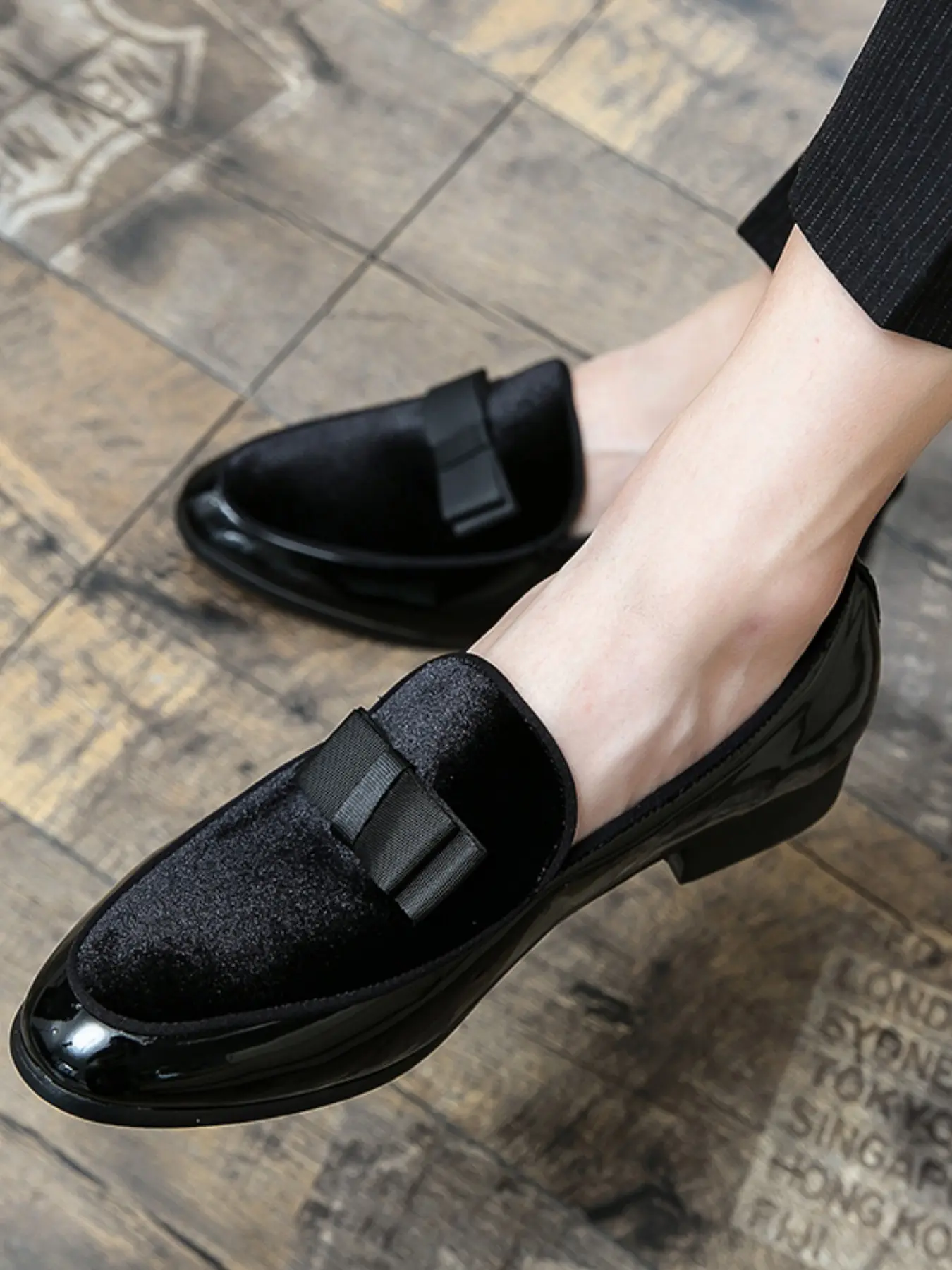 Men's Fashion Casual Leather Shoes, Formal Shoes, One-Step Slip-On Design, Large Size Fashionable Pointed Toe Rock Style, Perfect for Wedding Groom, Runway Shows, Nightclubs, Office, Footwear