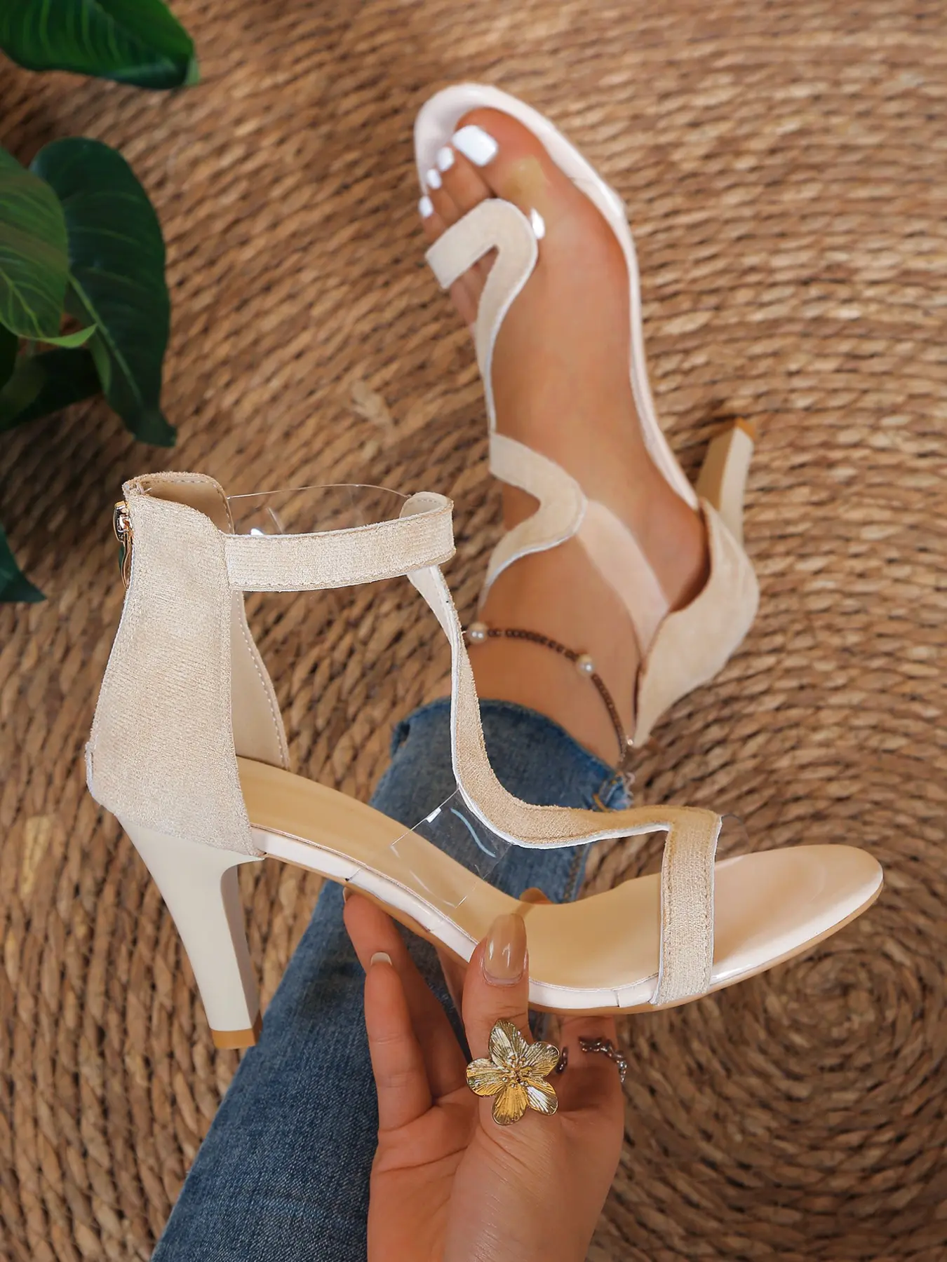 Women's Summer New Retro Wave Pattern Design Thin Heel Sandals, Hollow Out Back Zipper High Heel, Fashionable and Elegant for Daily Wear, Parties, and Commuting, Casual Fashion Sandals, Classy Sandal, Footwear, Shoe