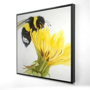 212 MAIN 24x24 in. Artistic Bee Motif Wall Print - Little Bumblebee Dandelion Floral Print, Contemporary Home Decoration, Nature Artwork, Easy-Hanging Room Home Supply