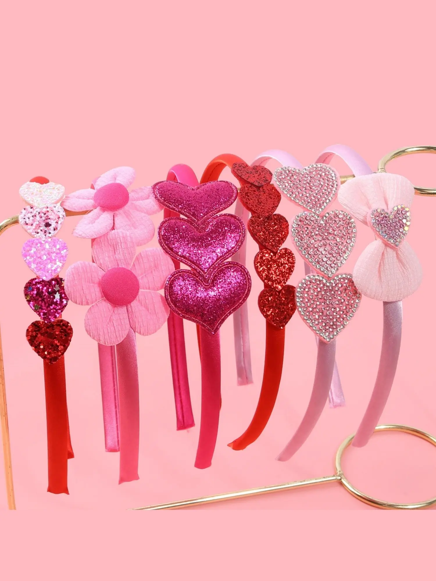 6-Piece Valentine's Day Hair Accessories Set, Heart Headband, Perfect for Women Girls Teens, Ideal for Party Celebrations, Enhance Your Look
