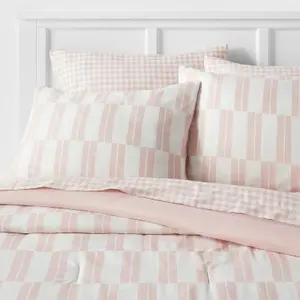 7pc Dash Stripe Printed Microfiber Reversible Comforter & Sheets Set - Room Essentials