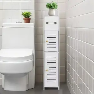 White double-door floor-standing bathroom cabinet, stable when placed on the ground, with a smooth and easy-to-clean countertop. It can store toiletries such as shampoo, saves more space when placed in the corner, and is tidy and practical.