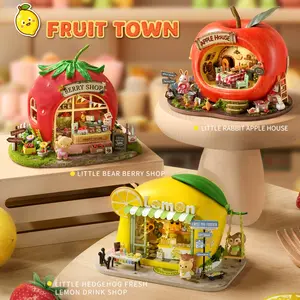 DIY House Assembly Model Kit, LED Light Toy House Tool Bag, 3D Puzzle Wooden Dollhouse, Perfect Gift for Craft Enthusiasts, House Building Kit