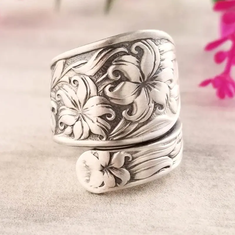 Vintage Flower Design Cuff Ring, Fashion Hand Jewelry for Party, Daily Clothing Decor, Trendy All-match & Exquisite Jewelry for Gift, Statement Ring, Statement Multi Ring, Vintage Rings, Copper Statement Ring, Beautiful Rings