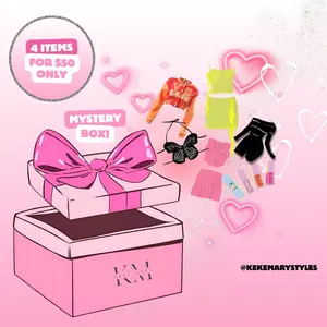 Women’s Clothing Bundle: Fashion Boutique Mystery Box, Custom Themed Bundle, Trendy Clothing, 4 items for Only $50 All-In-One-Kit  Retail Value of $130, with FREE Gift each purchase