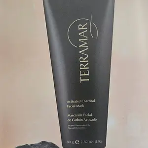 Mascarilla Facial De Carbon Activado 2.82 oz Mask Cleansing Facial Mask Skincare Matte Smooth Deep Cleansing Sensitive Skin Repair