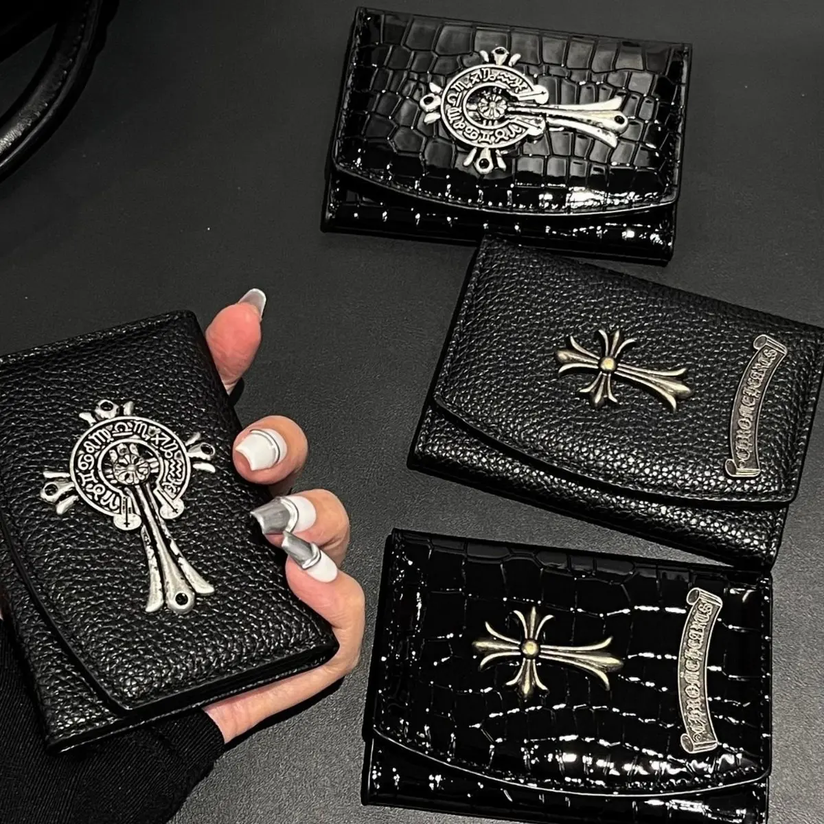 Punk‑Style Foldable Card Wallet Croc Grain Faux Leather Antique Metal Cross Decor Card Pouch