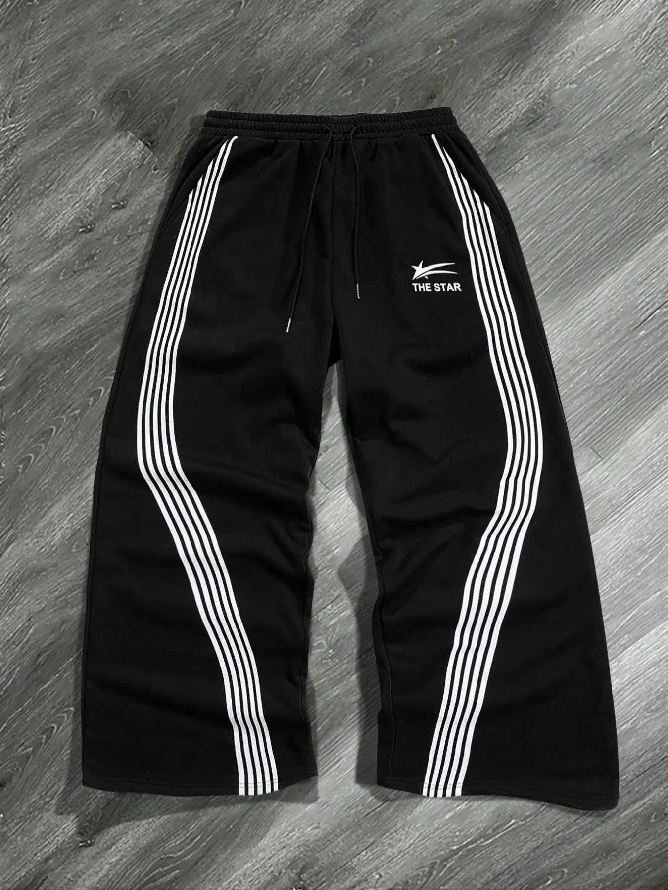 Men's Striped Print Drawstring Waist Athleisure Sweatpants, Casual Sporty Comfy Pocket Straight Leg Trousers for Daily Wear, Fashion Men's Bottoms for All Seasons, Knitted Sports Pants, Casual Athletic Trousers
