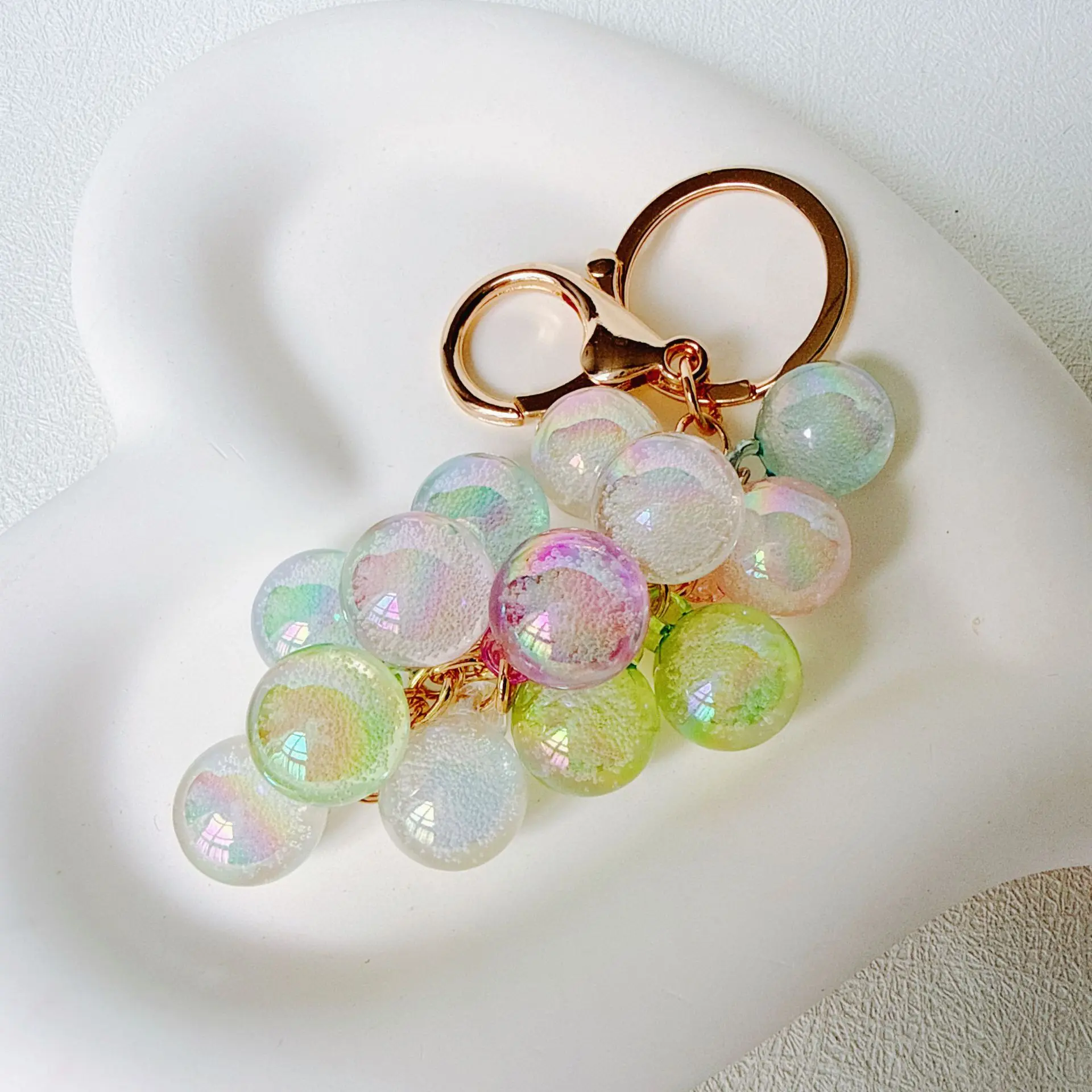 Grape Keychains, Creative Cute Bubble Jelly Grape Cluster Keychain ...