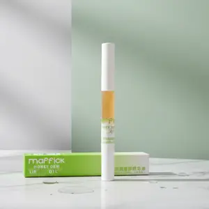 Mother's Day Gift Watermelon Lip Oil, enriched with plant-based squalane, contains vitamin E and glycerin for long-lasting hydration and soft lips.