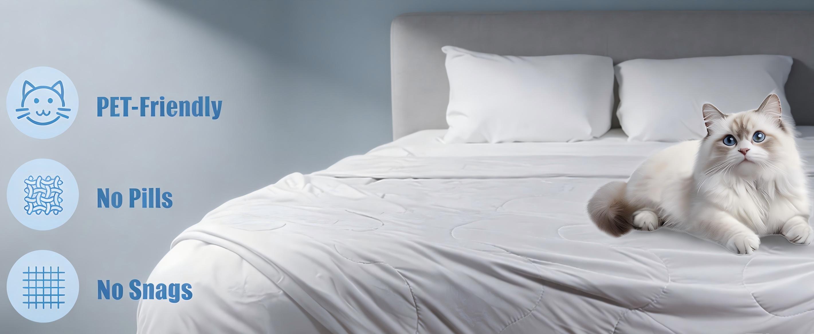 MACINSO King Size Cooling Comforter - Arc-Chill Q-Max >0.5 Breathable Ice Blanket for Hot Sleepers, Soft Lightweight Bedding for Night Sweats Relief
