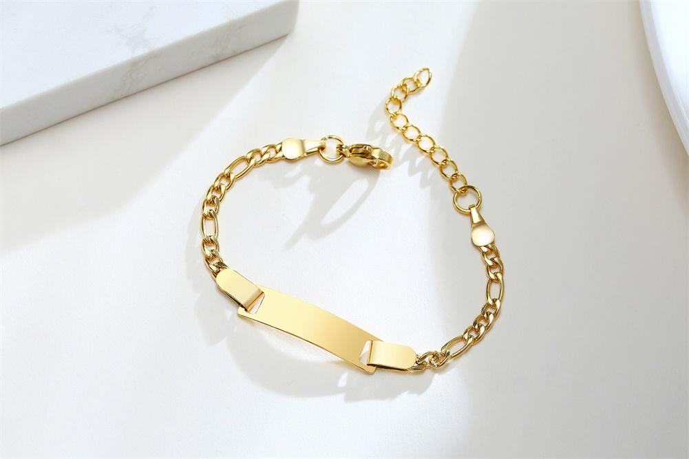 MP Kids Bracelets Personalized Name Customized Initial Letter Pendant Charm Accessories for Baby Children free gift box ,Stainless Steel Hypoallergenic Hand Chain 14K Gold Plated Jewelry Non Tarnish Birthday Gift for kids infant cute trendy