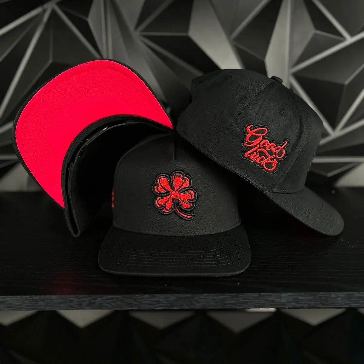 Clover SnapBack hat- black/red