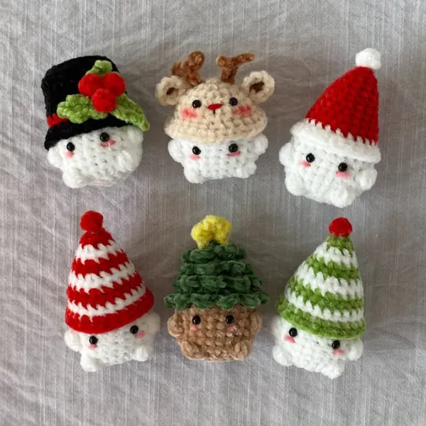 Crochet Themed Christmas Mushroom Chunky, Amigurumi Christmas Mini Chonky, Crochet Mushroom Boi Stuffed Plushie, Crochet Christmas Decor